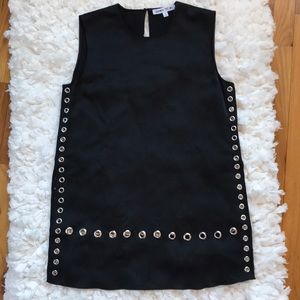 Elizabeth and James Grommet Top